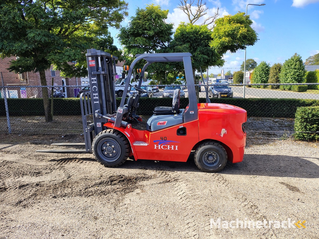 HEFTRUCK 4 TON DIESEL, DEMO/NIEUW!!!!