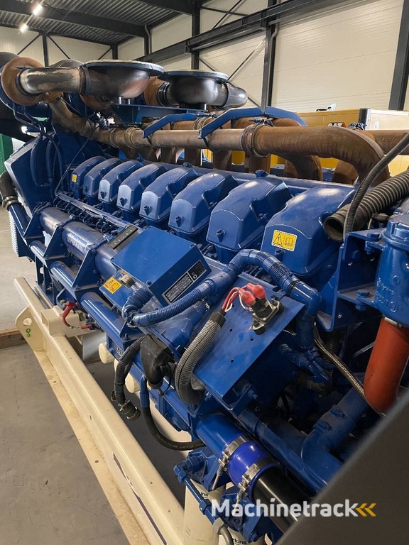 FG Wilson P2000-3 - 2000 kVA Open Genset - DPX-16033-O