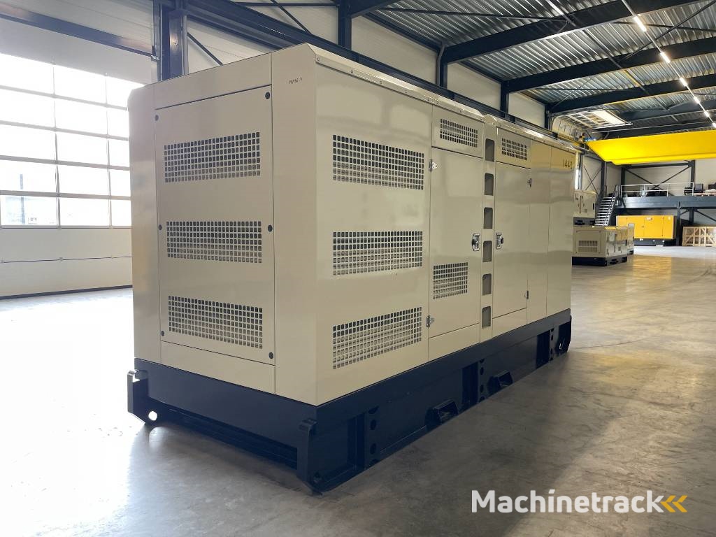 Iveco CR13TE3A - 440 kVA Generator - DPX-19796