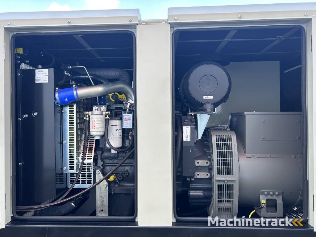 Iveco NEF45TM3 - 132 kVA Generator - DPX-19792