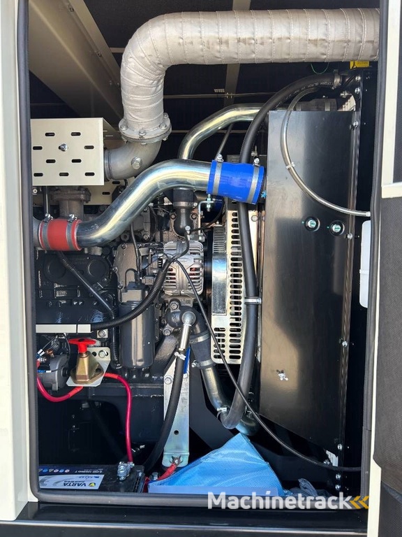 Iveco NEF45TM3 - 132 kVA Generator - DPX-19792