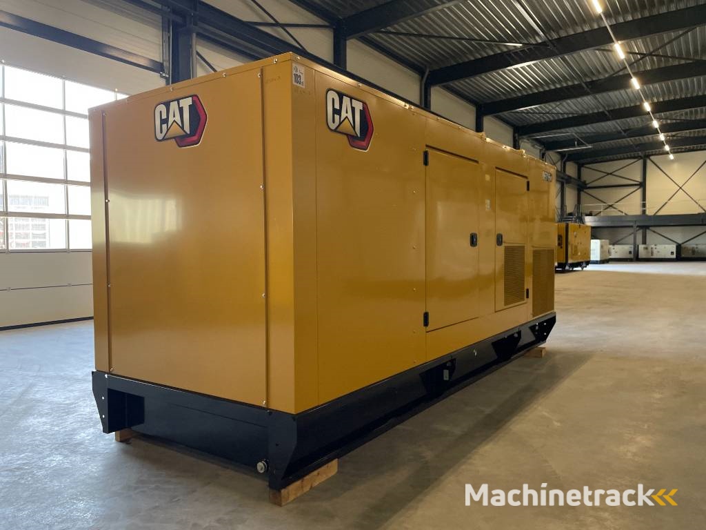 CAT DE715GC - 715 kVA Stand-by Generator - DPX-18224