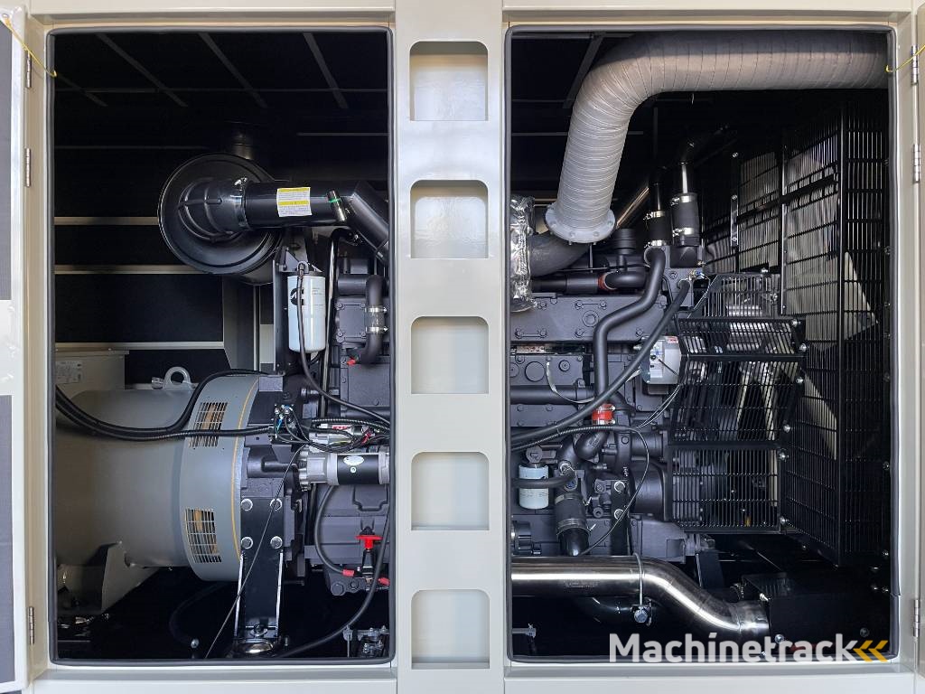 Cummins KTAA19-G6A - 700 kVA Generator - DPX-19848