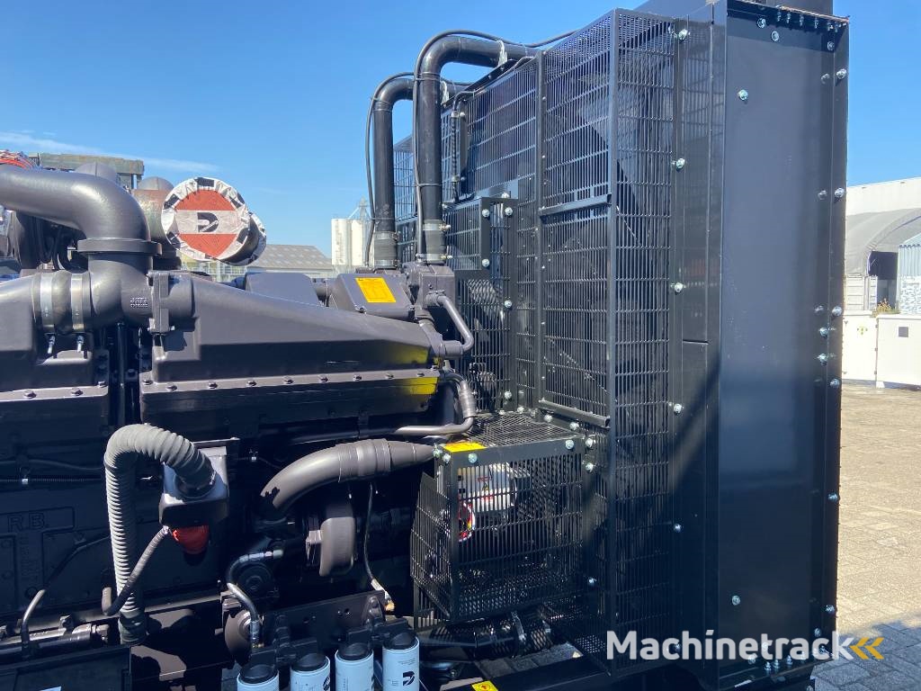 Cummins KTA38-G5 - 1.100 kVA Generator - DPX-18814