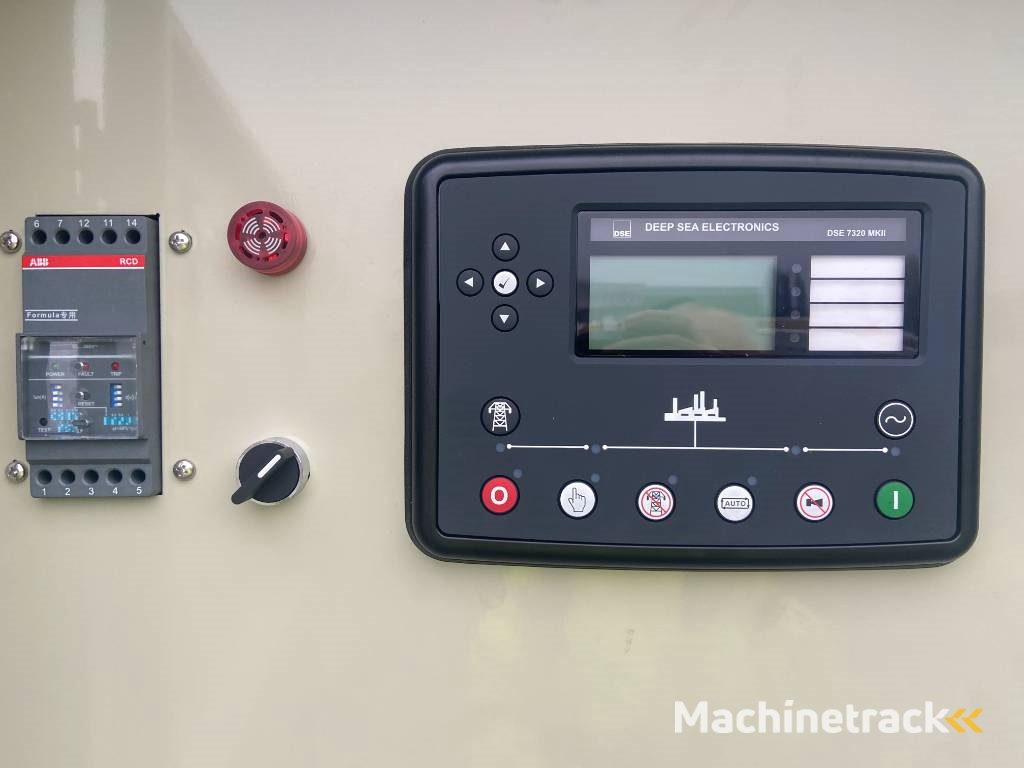 Doosan DP180LB - 710 kVA Generator - DPX 19857