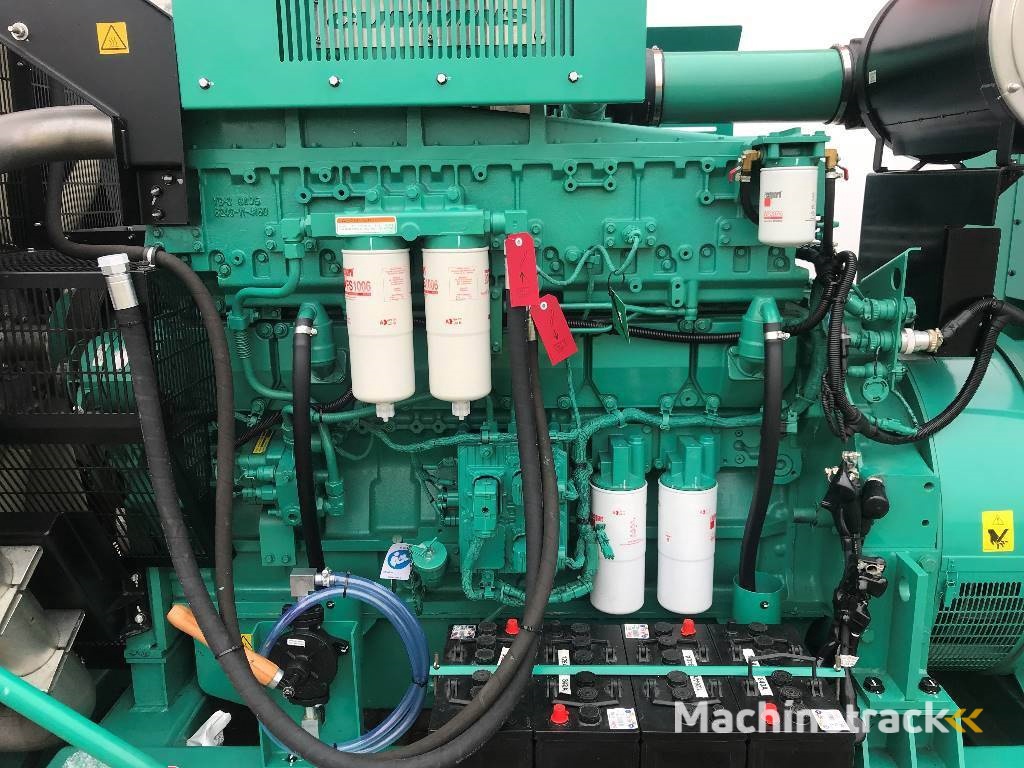 Cummins C900D5 - 900 kVA Open Genset - DPX-18527-O