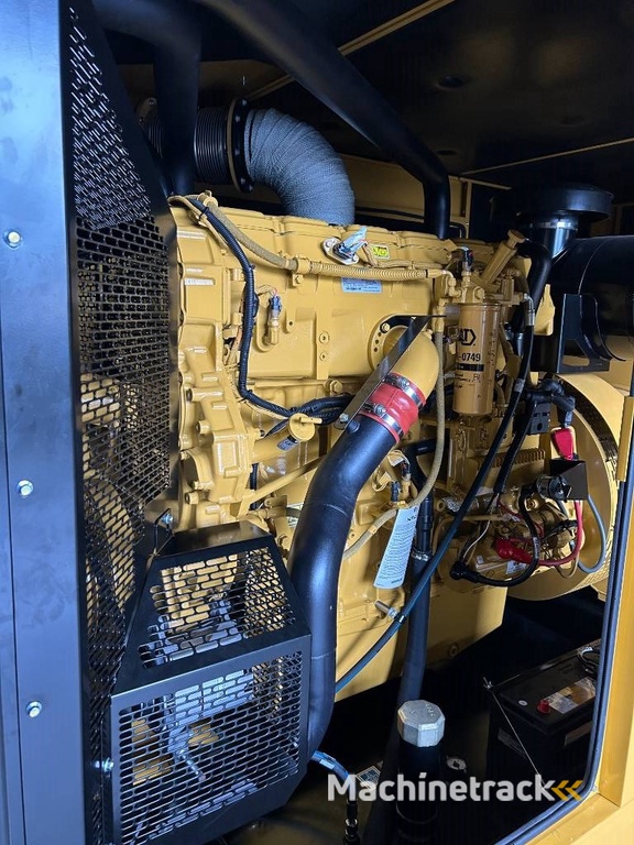 CAT DE715E0 - 715 kVA Generator - DPX-18030