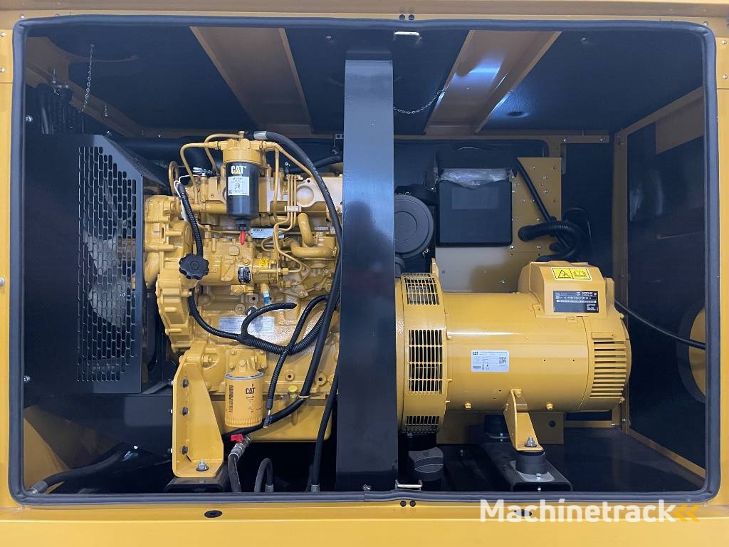 CAT DE65E0 - 65 kVA Generator - DPX-18010