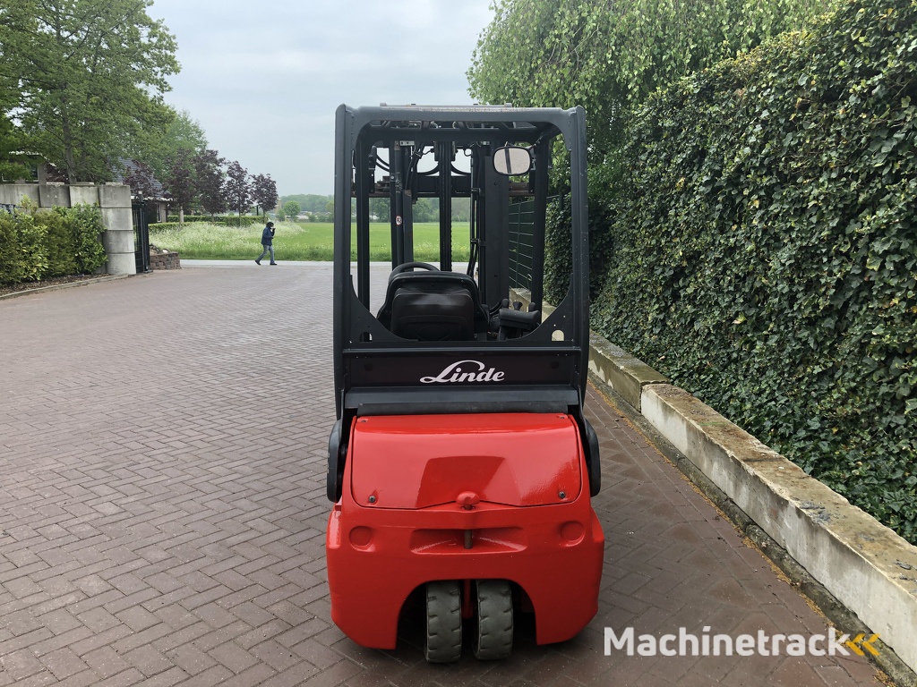 Linde E18 bj 2006 triplo sideshift