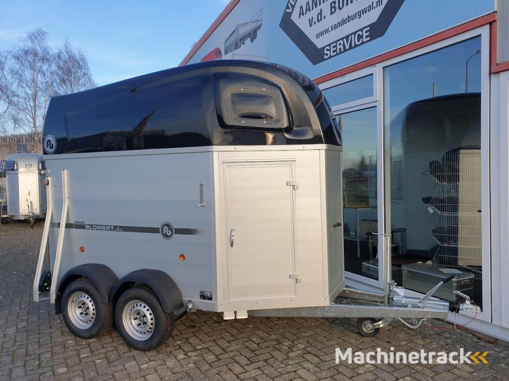 Blomert Nairobi ALU 2 paards met zadelkamer