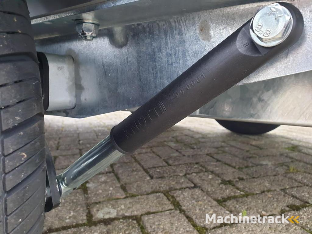 Blomert Singapore ALU 1.5 paards met zadelkamer