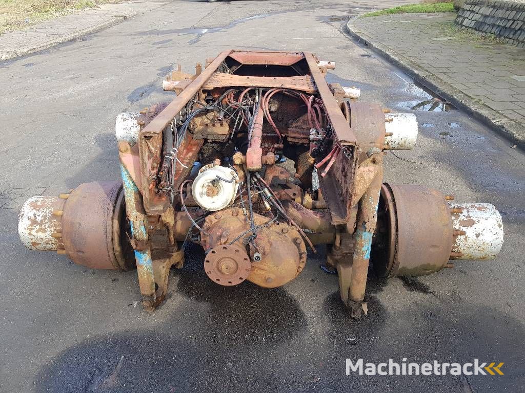 Mercedes-Benz HL6 Boogie