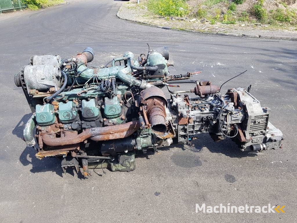 Mercedes-Benz OM402LA.1/3