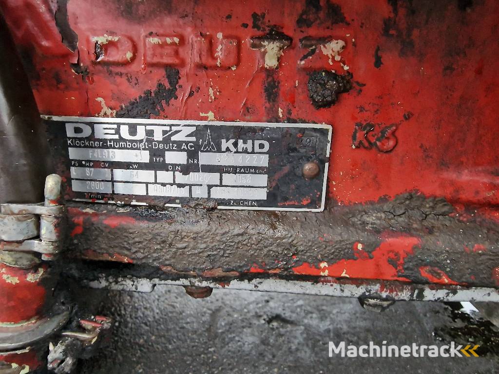 Deutz F4L913