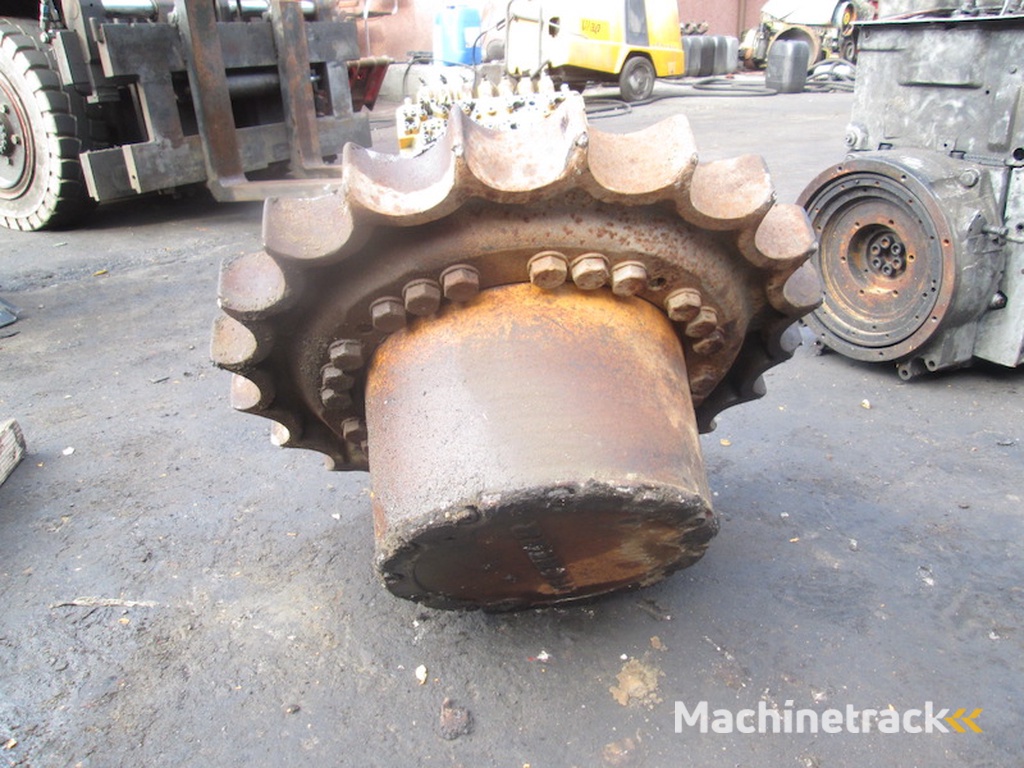 Liebherr FAT350P032 ( final drive )