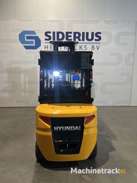 Hyundai 35BE-X