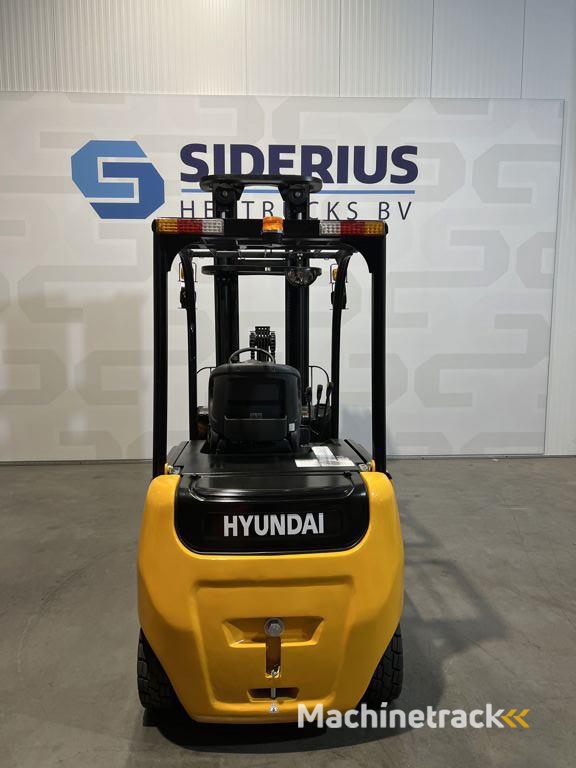 ACTIE - HYUNDAI 30B-7A