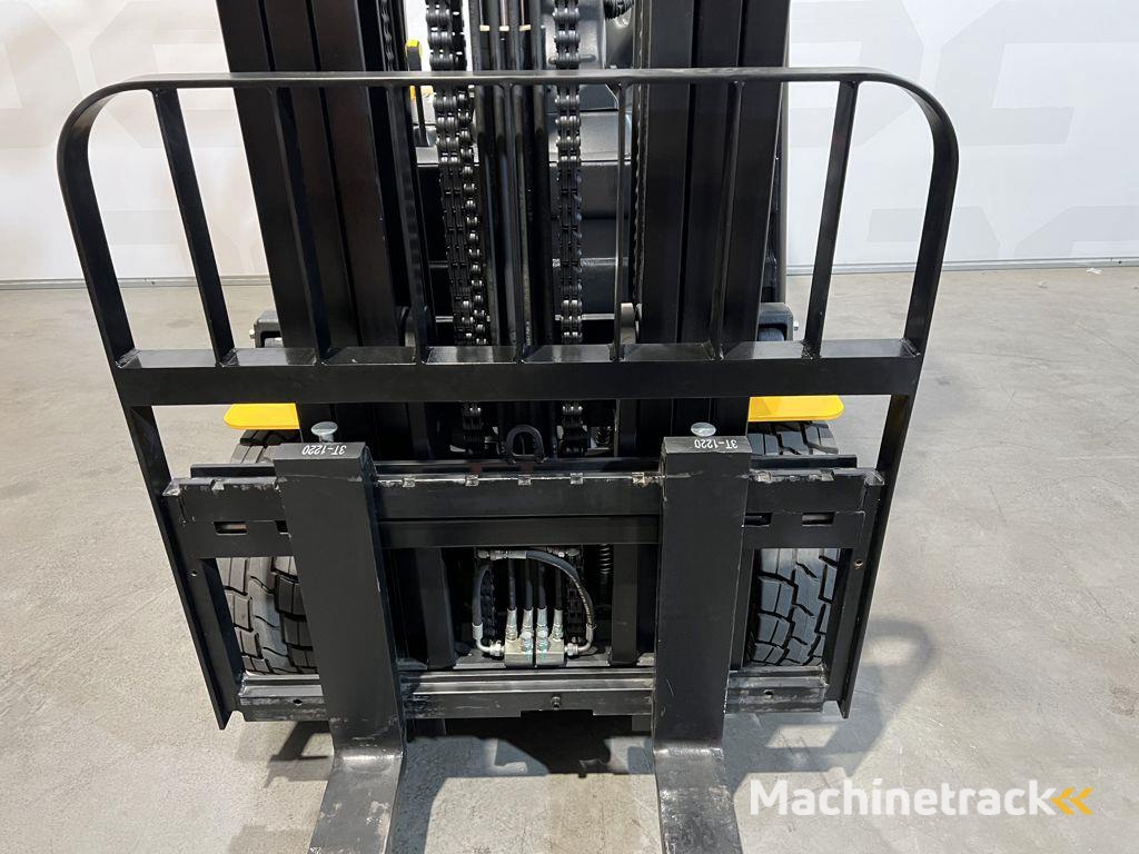 ACTIE - HYUNDAI 30B-7A