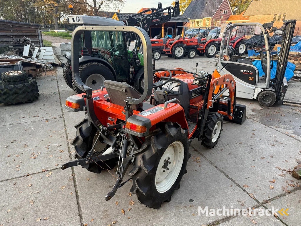 Kubota GL221 met voorlader