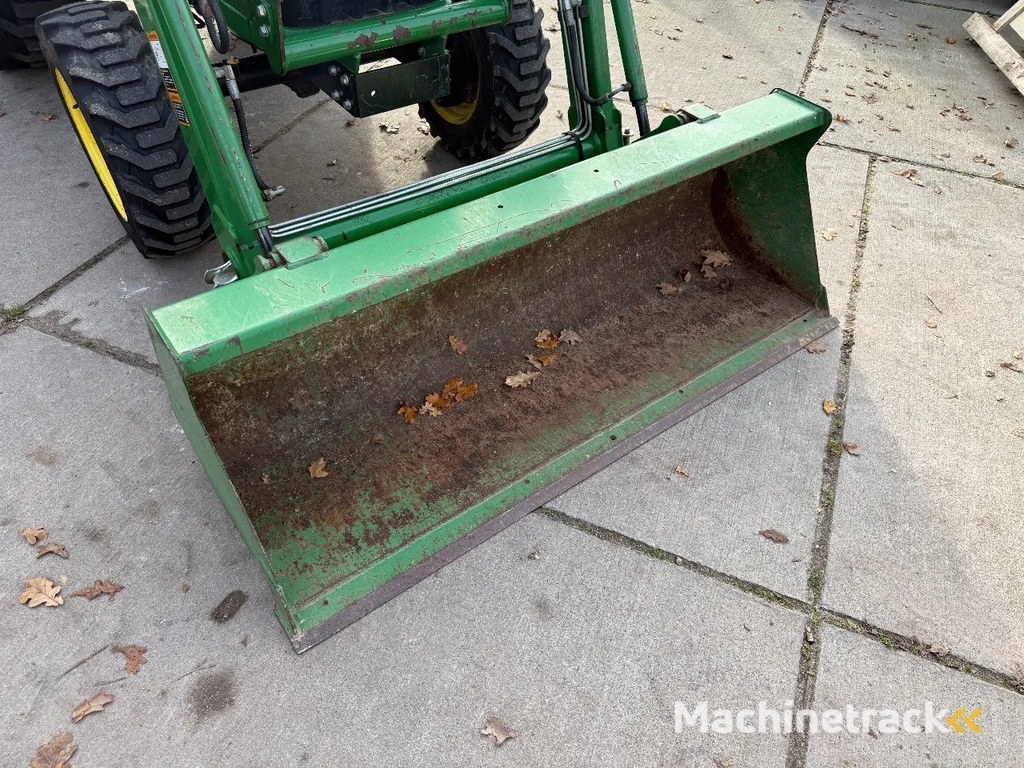 John Deere 3036e met voorlader