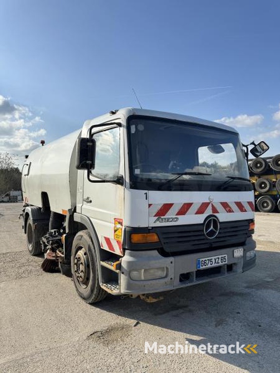 Mercedes Atego