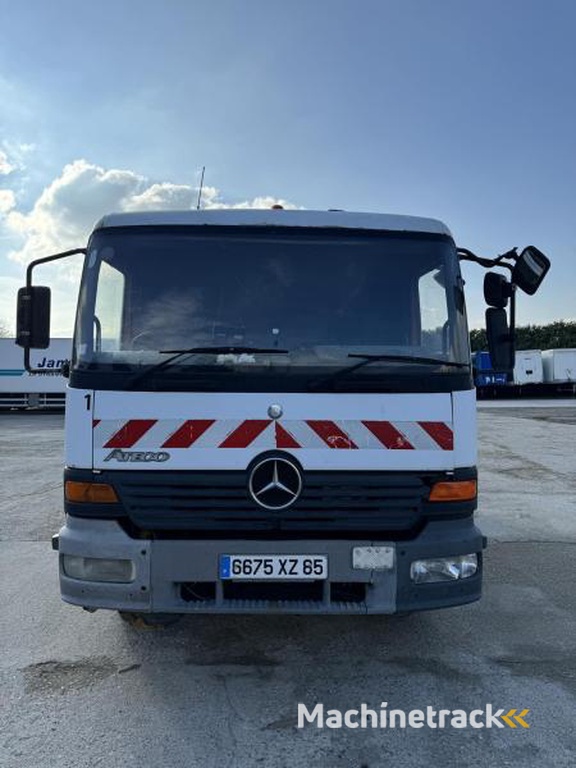 Mercedes Atego
