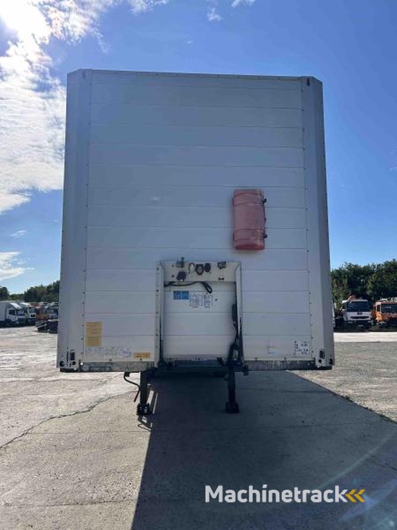 Schmitz-Cargobull Non spécifié