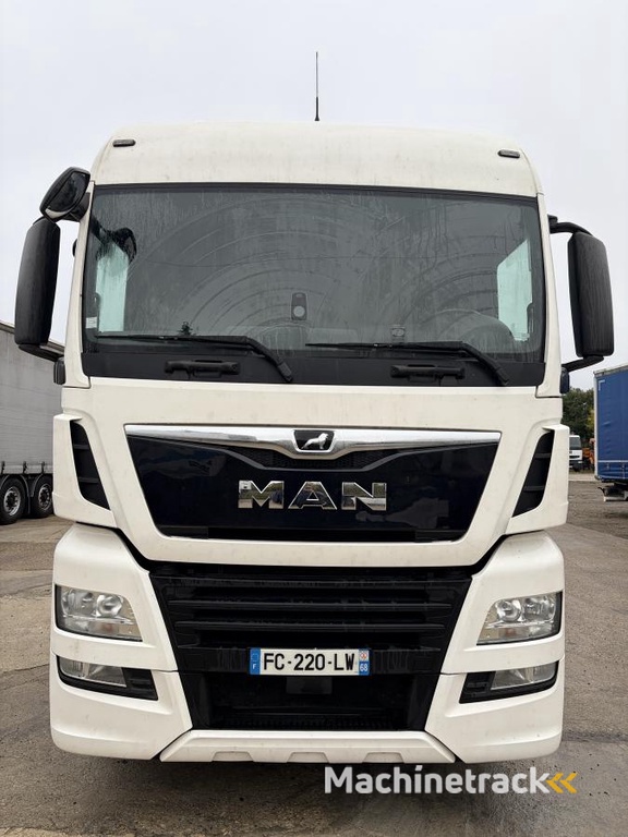 MAN TGX