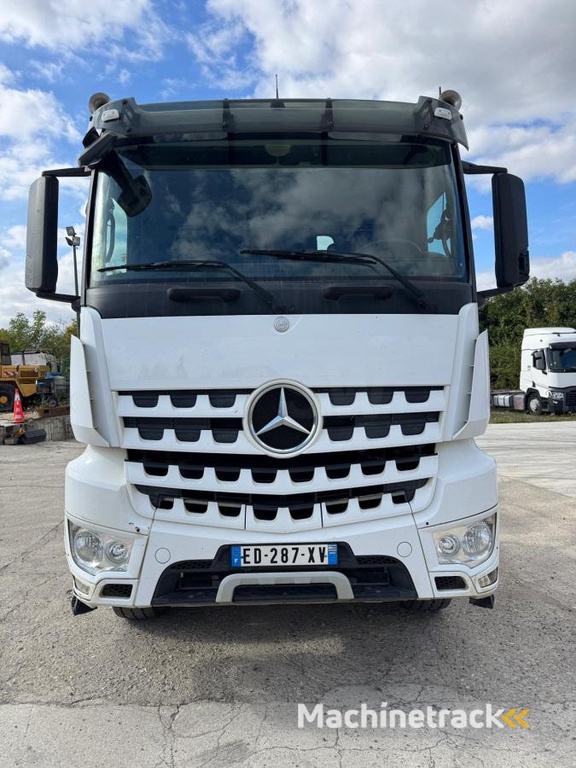 Mercedes Arocs