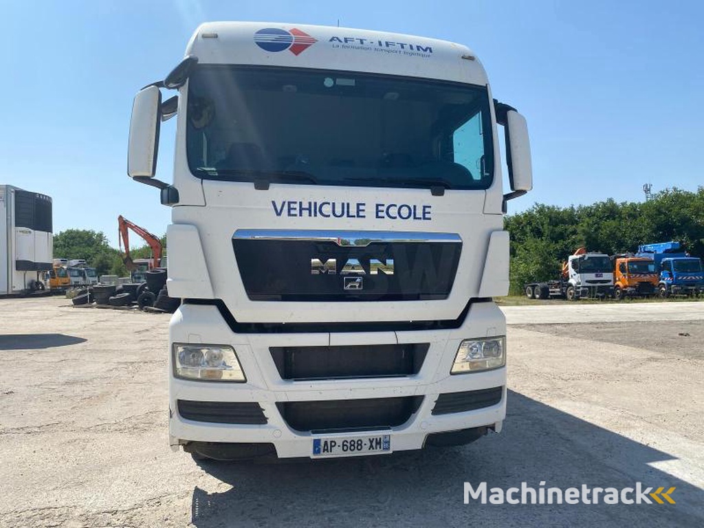 MAN TGX