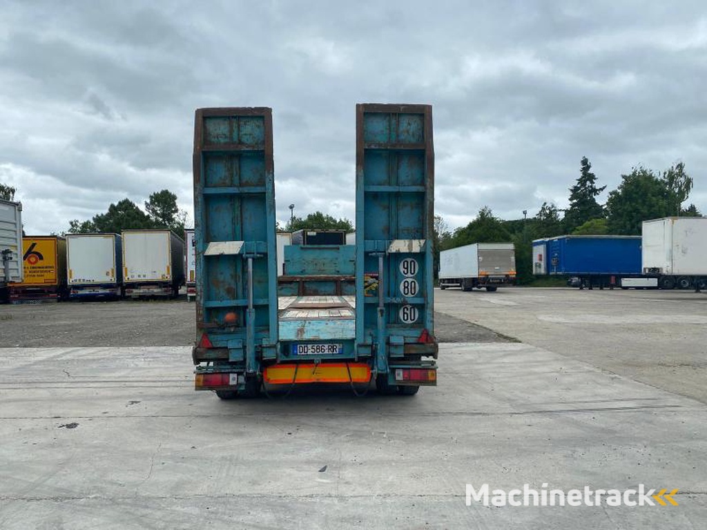 Castera Non-spécifié