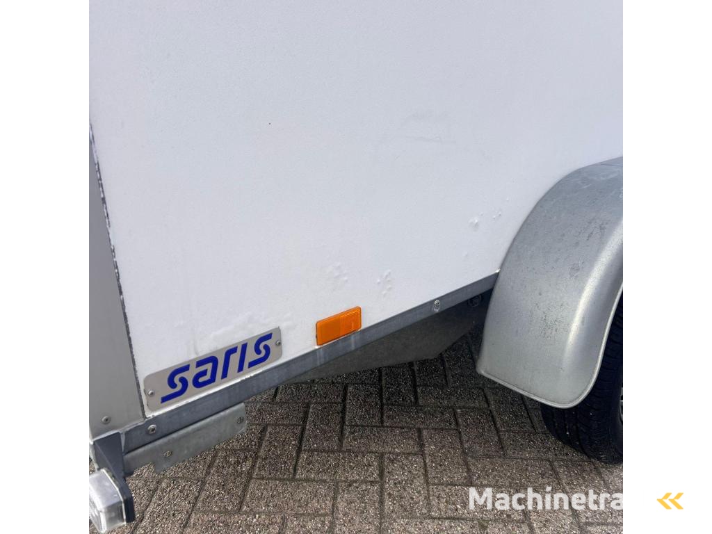 Saris C 2000 Gesloten C2000 305x150x180cm