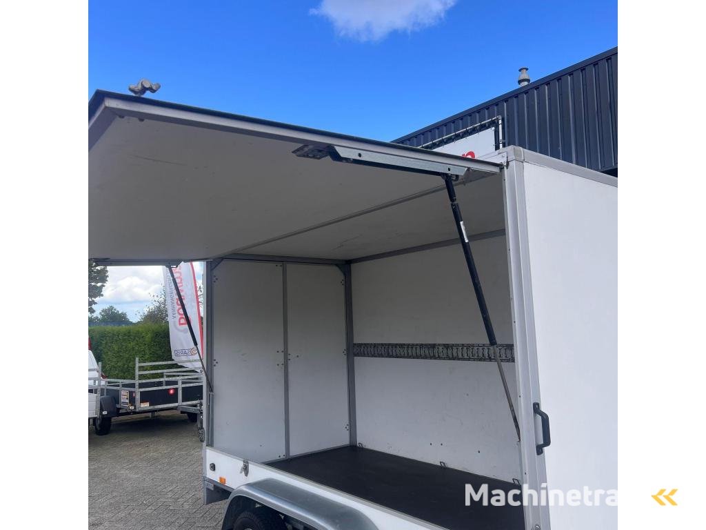 Saris C 2000 Gesloten C2000 305x150x180cm