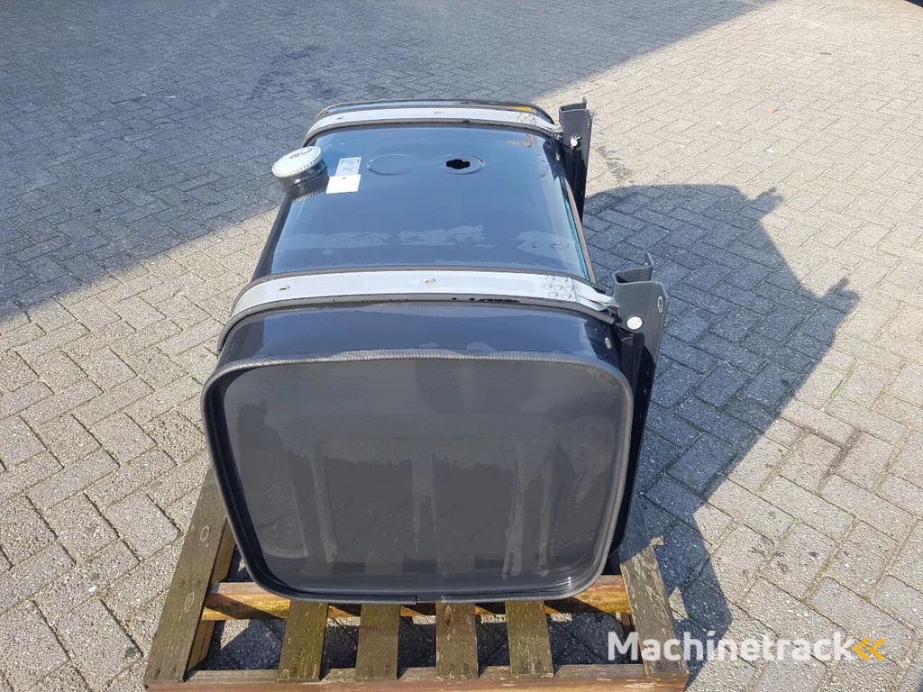 Volvo Diversen MAN Universeel diverse dieseltanks op voorraad fuel tank for truck