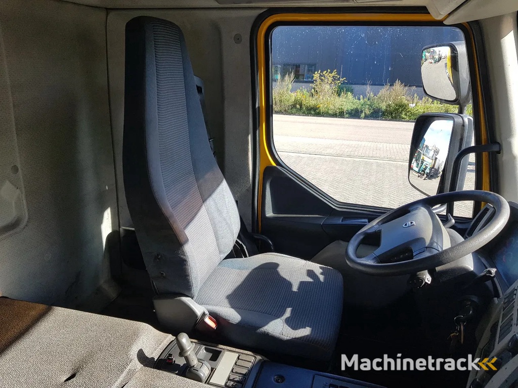 Volvo FE 320 6x2 Euro 5 290.000 km Retarder TÜV