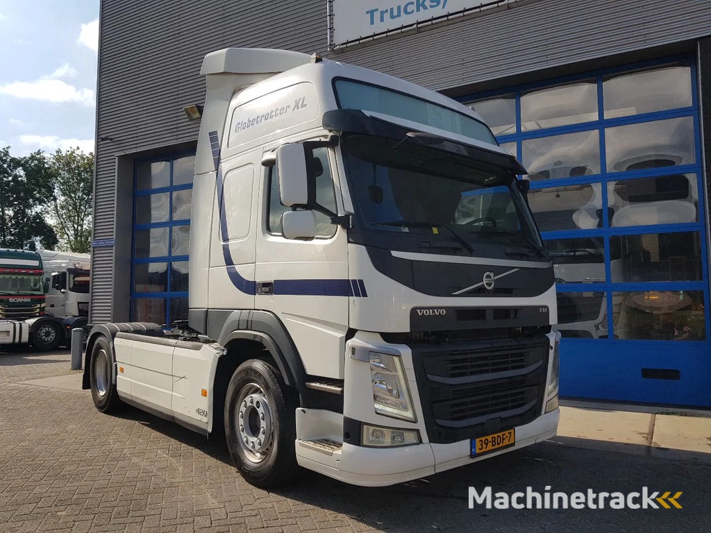 Volvo FM 420 Globetrotter XL Double tank