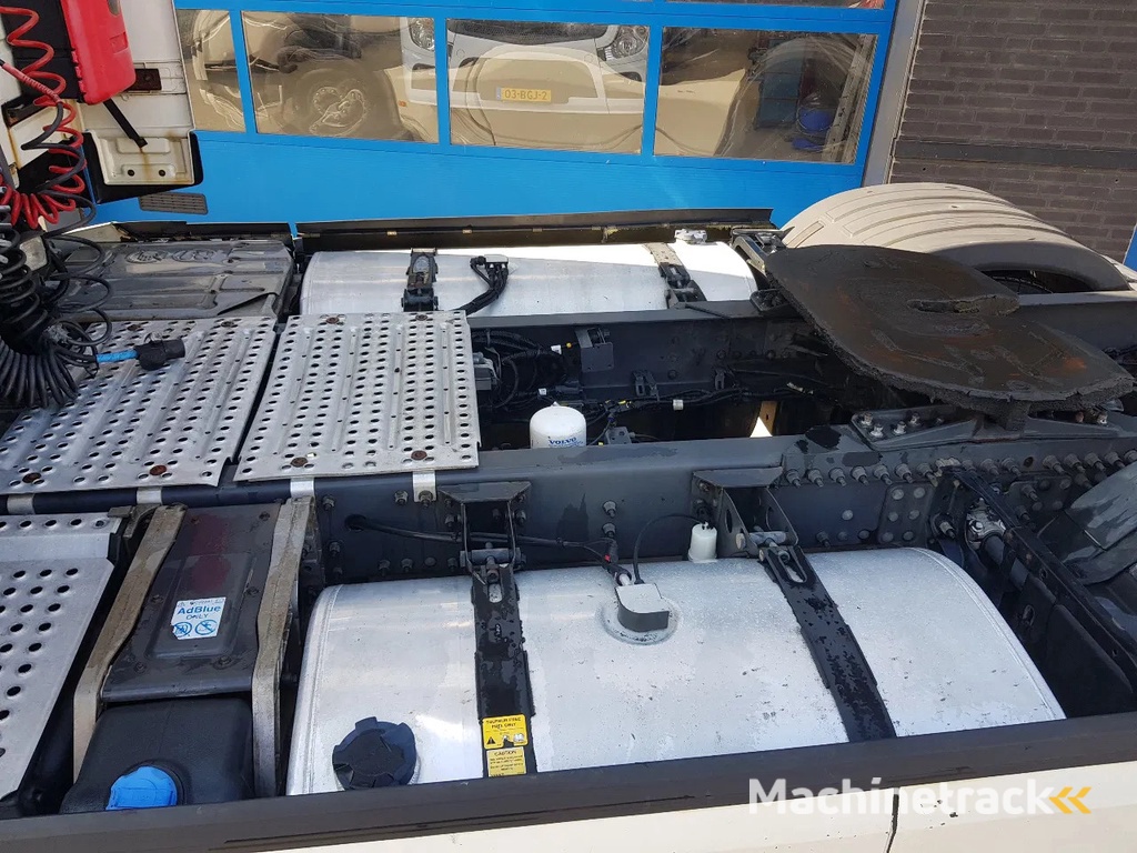 Volvo FM 420 Globetrotter XL Double tank