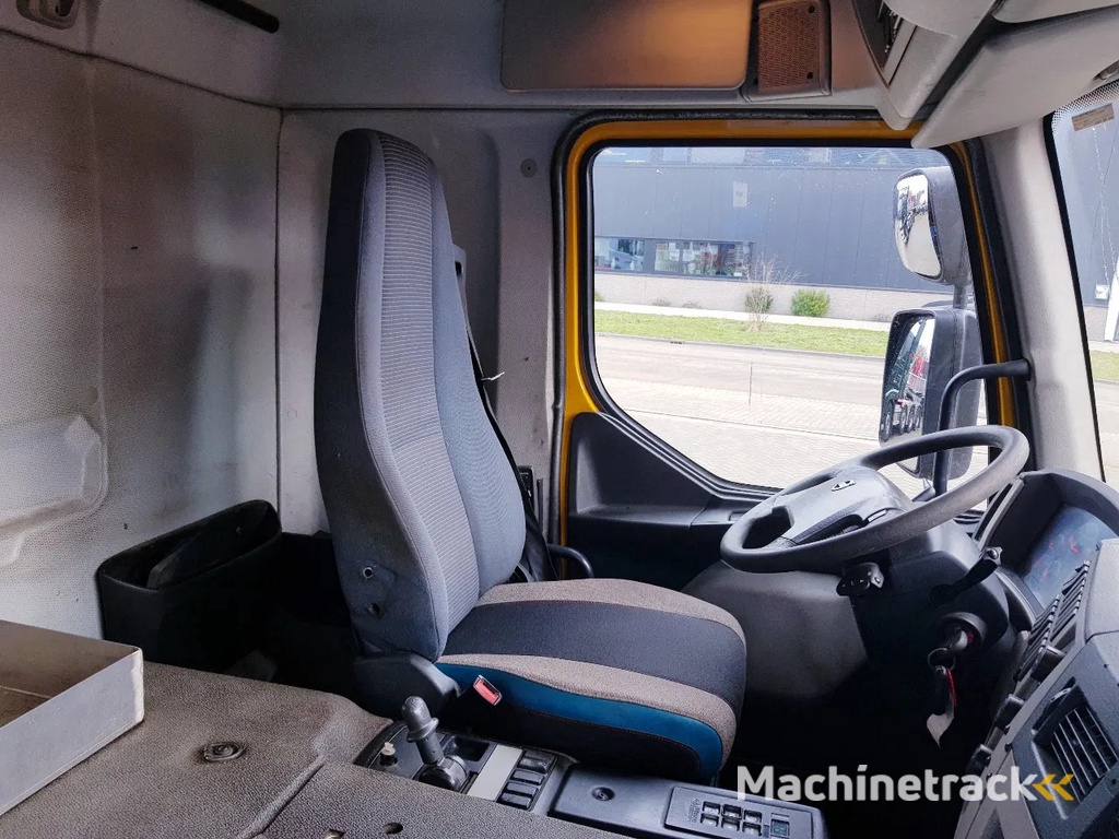 Volvo FE 300 EEV 6X2 Retarder 258.000 KM TÜV