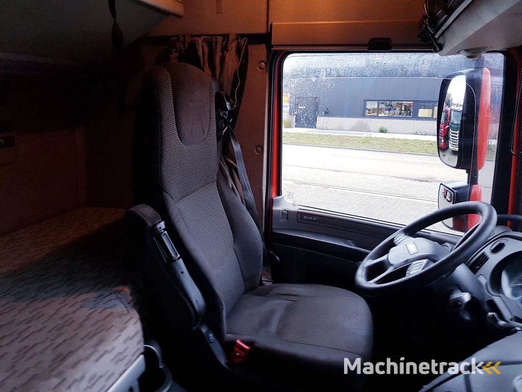 DAF XF 410 Top condition Good tires