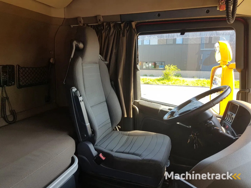 Scania R450 8x2 Topline ADR EX/II, EX/III, FL en AT SCR only