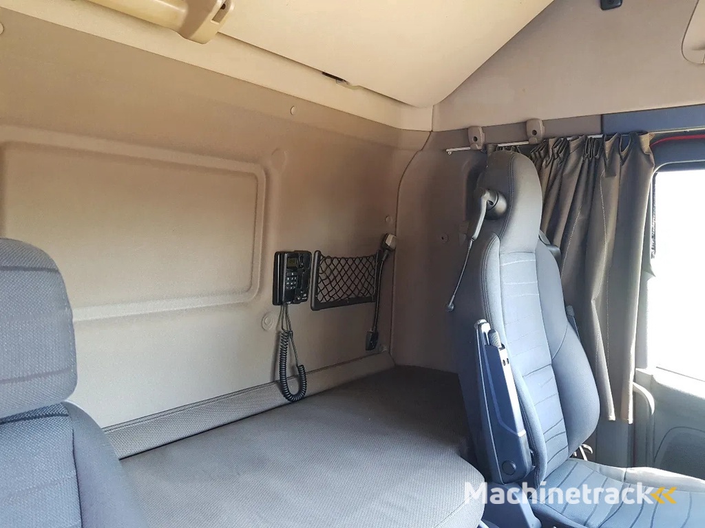 Scania R450 8x2 Topline ADR EX/II, EX/III, FL en AT SCR only