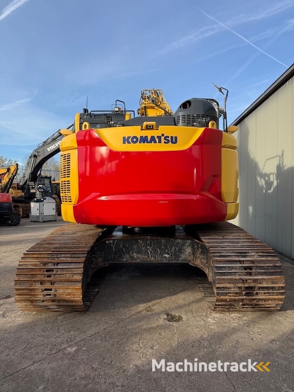 Komatsu PC 228 USLC-11