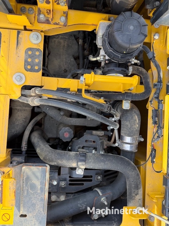 Komatsu PC 228 USLC-11