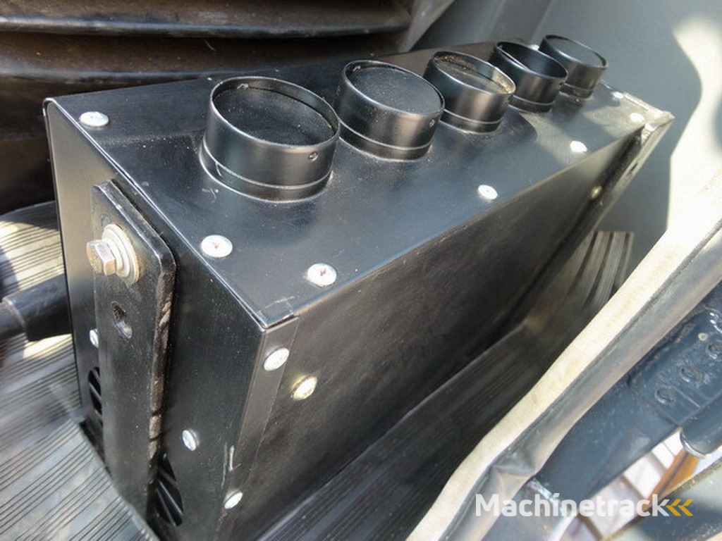 1.6T Small Articulated Wheel Loader