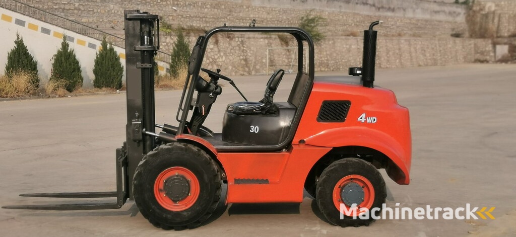 3.0T Rough Terrain Forklift Truck