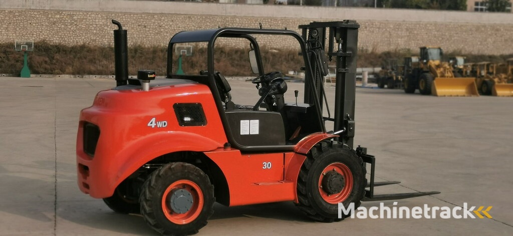 3.0T Rough Terrain Forklift Truck