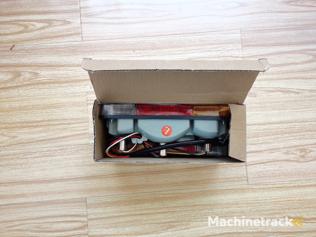 Qingdao veelbelovende achtercombinatielamp voor Chinese lader