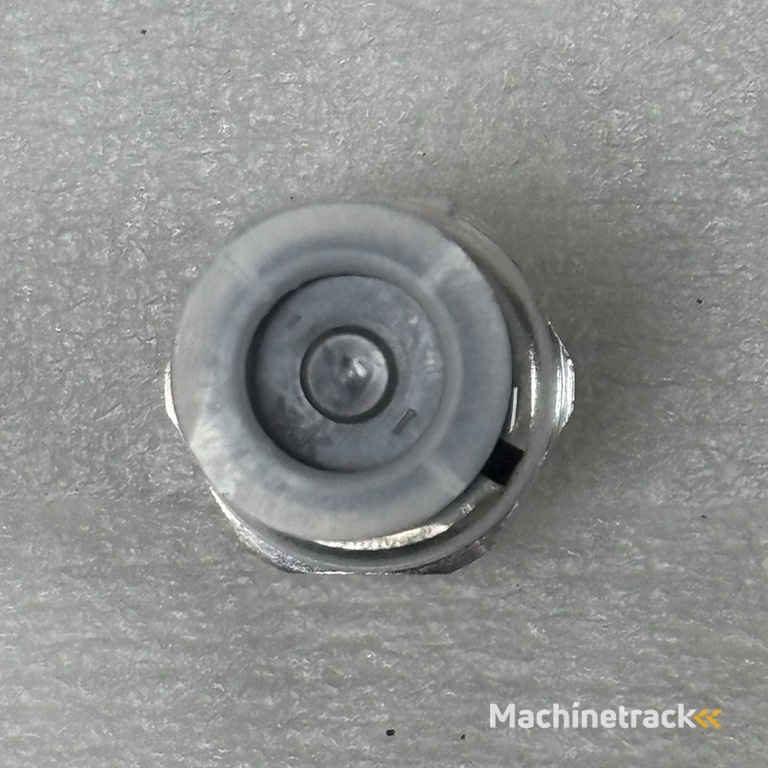 YUNNEI Engine Oil Pressure Sensor