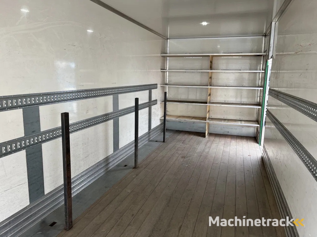 MAN TGL 10.180 / Only 179.995 KM !!! / 2 x Zijdeur !! / Laadklep LBW / Clima / Euro6 / NL Truck