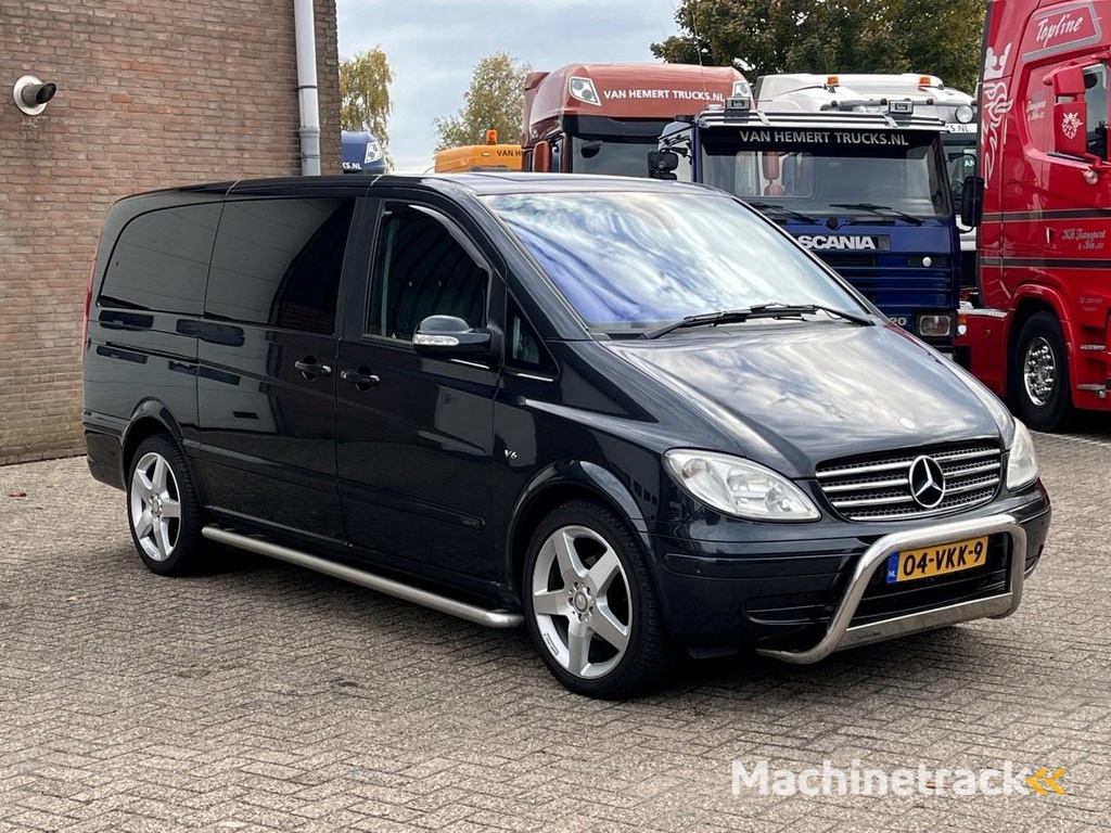 Mercedes-Benz Viano 3.0 CDI V6 DC Ambiente Lang / Luchtvering / Automaat / 5 zitplaatsen / Airco / Navi / Leather / NAP / Apple carplay / Carbonzwart / APK 5-26 HT1181